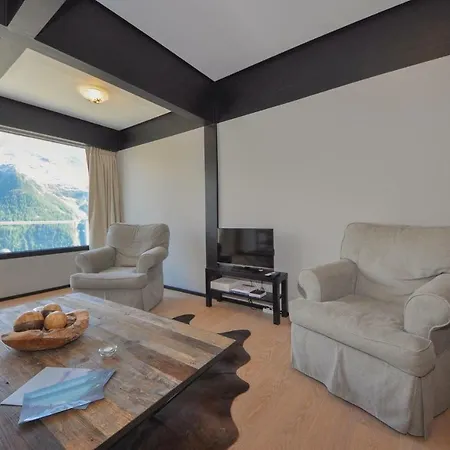 Eden Mountain Mario Iii Apartment *